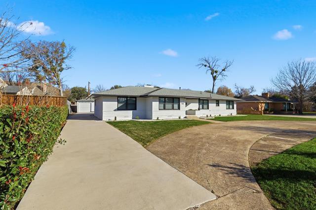 6207 Royal Ln in Dallas, TX - Building Photo - Building Photo