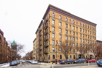 24 Mount Morris Park W in New York, NY - Foto de edificio - Building Photo