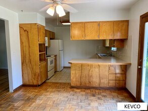 1113 Hillcrest Dr in Fort Collins, CO - Building Photo - Building Photo