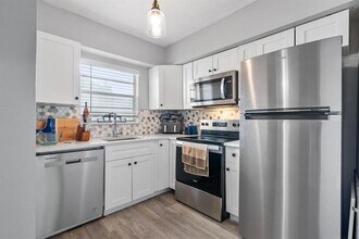 1400 NE 57th Ct in Fort Lauderdale, FL - Building Photo - Building Photo