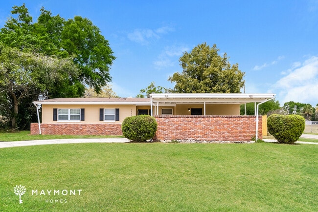 5825 Forest Grove Blvd in Orlando, FL - Building Photo - Building Photo