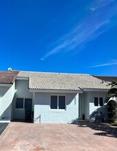 4533 SW 143rd Pl in Miami, FL - Building Photo - Building Photo