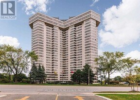 1300 Bloor St in Mississauga, ON - Building Photo