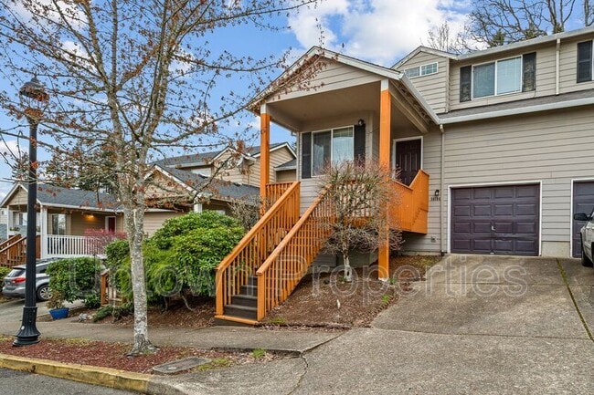 property at 14194 SE Summerfield Loop