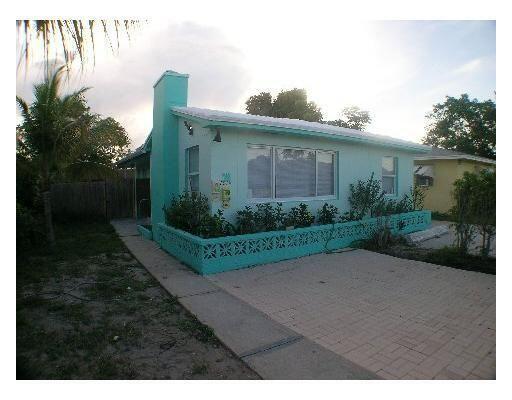 1015 S K St in Lake Worth, FL - Building Photo