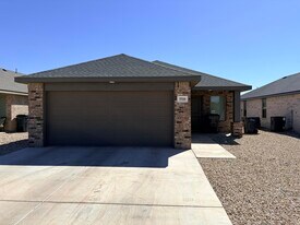 7723 Date Ave in Lubbock, TX - Building Photo