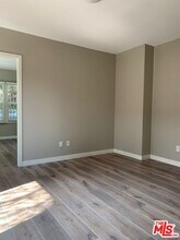 1264 N Westmoreland Ave in Los Angeles, CA - Building Photo - Building Photo