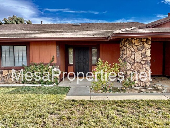 7765 Minstead Ave in Hesperia, CA - Building Photo - Building Photo