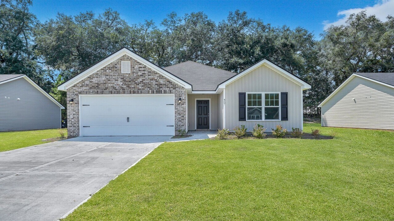 616 Jodi Pl in Statesboro, GA - Building Photo