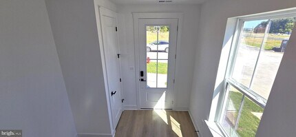 1726 Blacksmith Wy in Frederick, MD - Foto de edificio - Building Photo