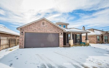 7043 94th St in Lubbock, TX - Building Photo - Building Photo