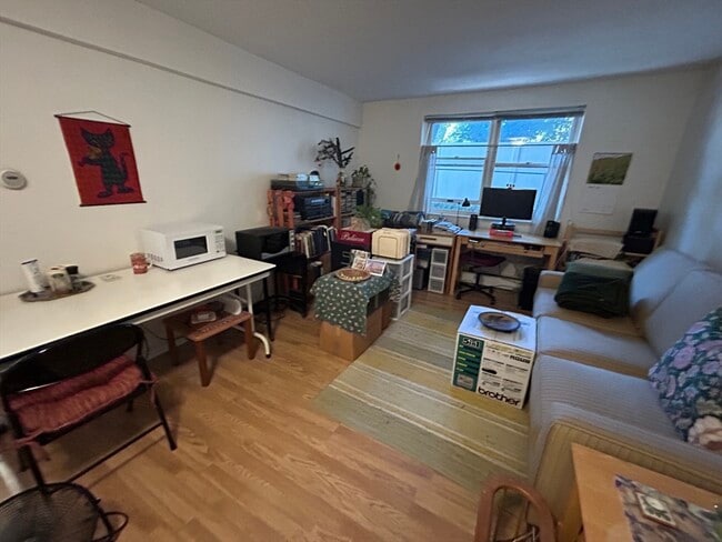 property at 122 Decatur St