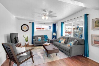 10037 Kenworthy St in El Paso, TX - Building Photo - Building Photo