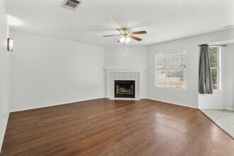 2012 E Gann Hill Dr in Cedar Park, TX - Building Photo - Building Photo
