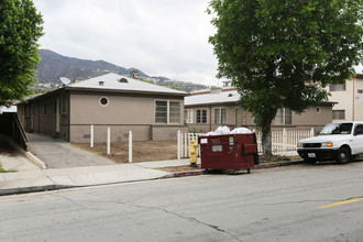 441 W Glenoaks Blvd in Glendale, CA - Building Photo - Building Photo