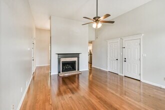 10102 Fox Hunt Dr in Olive Branch, MS - Building Photo - Building Photo