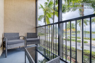 4300 SW 113th Terrace in Pembroke Pines, FL - Building Photo - Building Photo