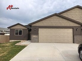 4209 N Pennsylvania Ave in Sioux Falls, SD - Building Photo