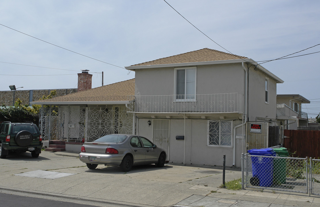 317A-321 45th St in Richmond, CA - Foto de edificio