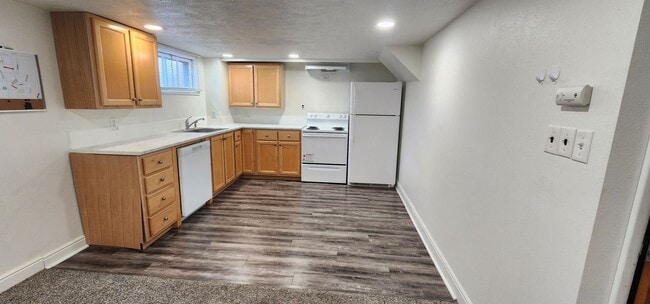 property at 176 Willard Ave