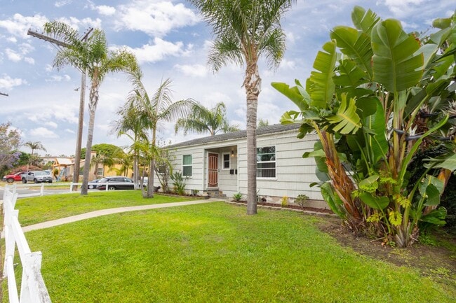 property at 1475 Hornblend St