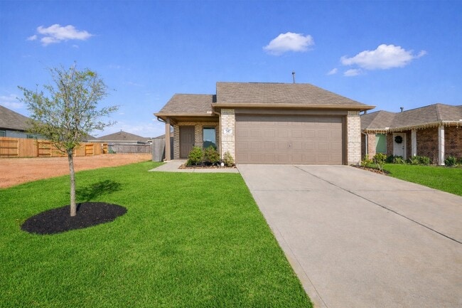 747 Hackberry Br Ct in Magnolia, TX - Building Photo - Building Photo