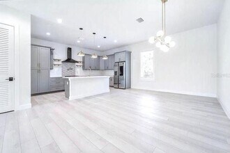 4917 N Nebraska Ave in Tampa, FL - Building Photo - Building Photo