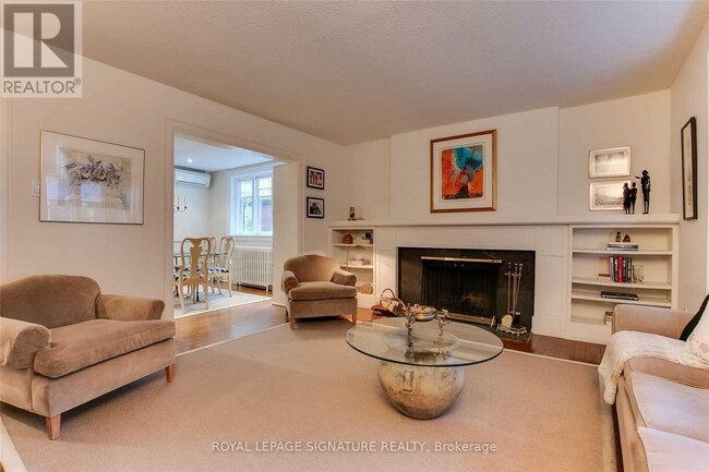 property at 313 Lonsdale Rd