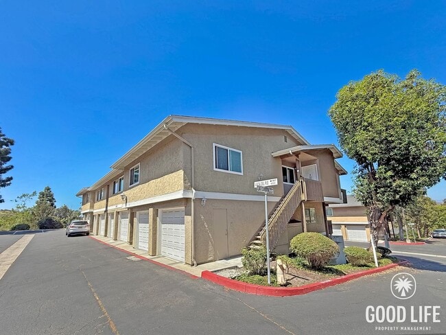 4212 Vista Del Rio Way in Oceanside, CA - Building Photo - Building Photo