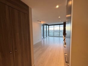 4720 Lougheed Hwy. in Burnaby, BC - Building Photo - Building Photo