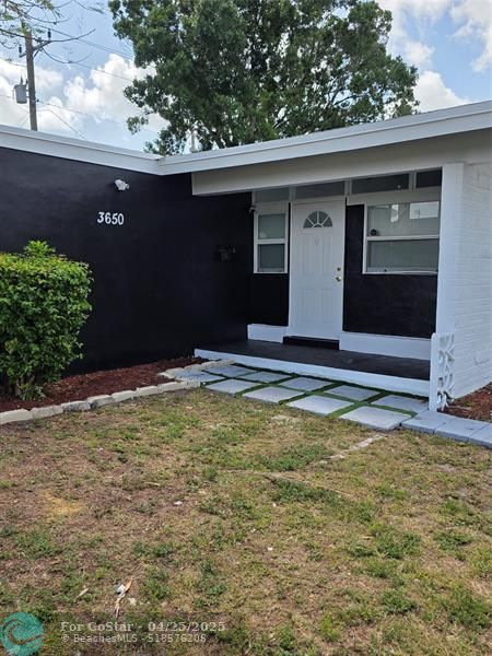 3650 NW 44th Ave in Lauderdale Lakes, FL - Building Photo