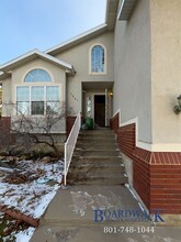 7997 12 Pines Dr in Sandy, UT - Building Photo - Building Photo