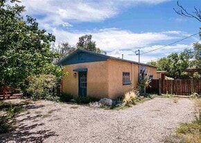 512 2-522 Alto St in Santa Fe, NM - Building Photo