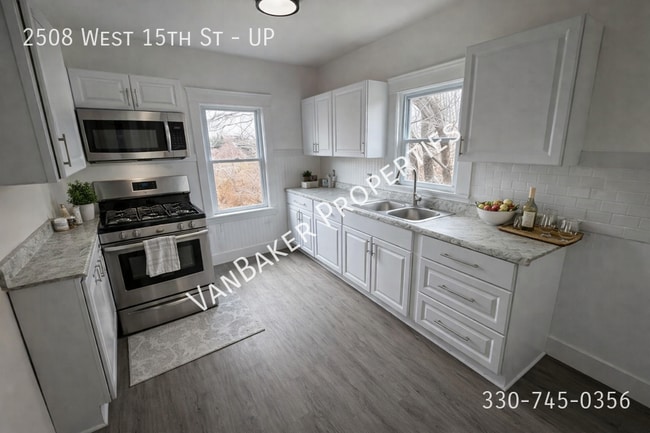 2508 W 15th St in Cleveland, OH - Building Photo - Building Photo