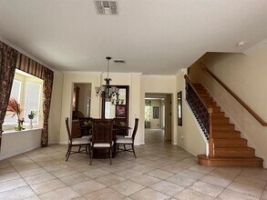 4520 Stella St in Kissimmee, FL - Foto de edificio - Building Photo