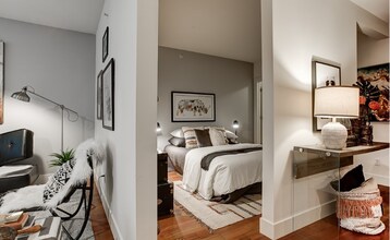 2911 2nd Ave in Seattle, WA - Foto de edificio - Building Photo