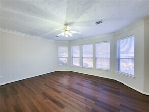 1310 Matson Manor Ct in Spring, TX - Building Photo - Building Photo