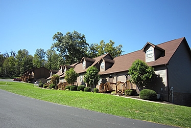 Poplar Ridge Apartments in Gray, TN - Building Photo - Building Photo