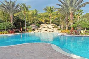 8997 Cambria Cir-Unit -20-2 in Naples, FL - Building Photo - Building Photo