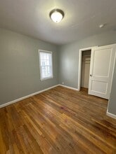 646 Kern St in Waterloo, IA - Building Photo - Building Photo