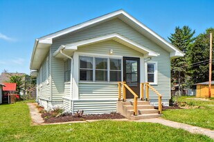 3706 Oliver St in Fort Wayne, IN - Building Photo