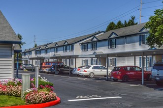 Meadow Crest in Vancouver, WA - Building Photo - Building Photo