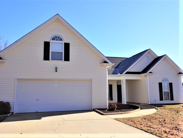 203 Wingcup Way in Simpsonville, SC - Building Photo