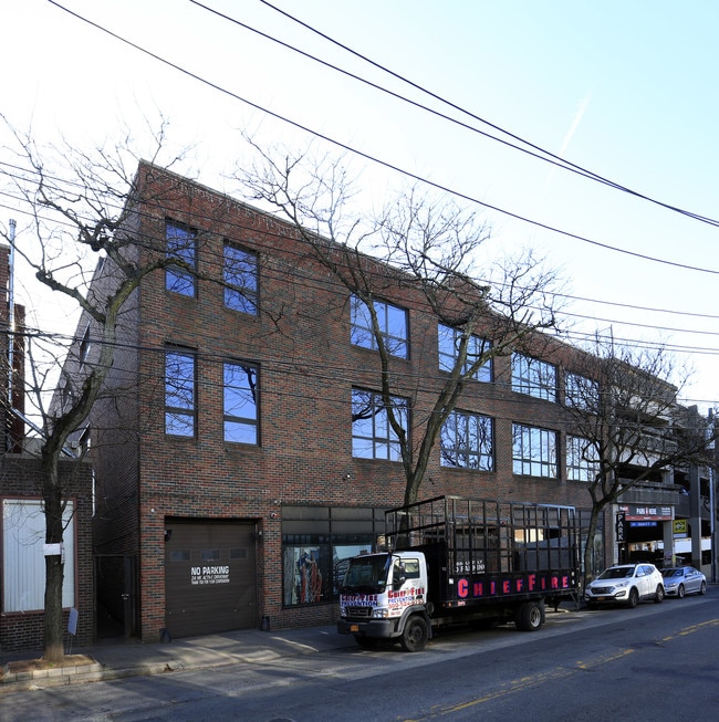 10-24 Palmer Ave