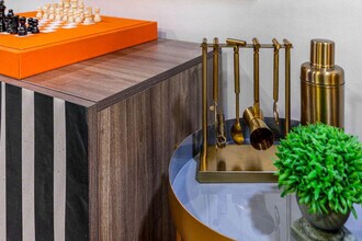 611 Commerce St in New Orleans, LA - Building Photo - Building Photo