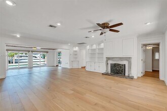 325 Bontona Ave in Fort Lauderdale, FL - Building Photo - Building Photo