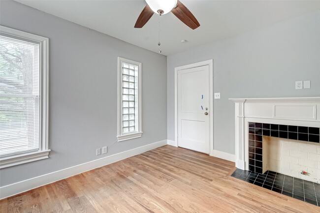 1852 Sul Ross St in Houston, TX - Building Photo - Building Photo