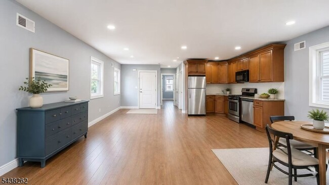 property at 41 Mercer St