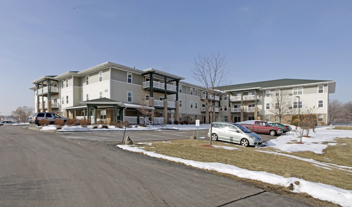 Villa Ciera Senior Apartments 62+ in Kenosha, WI - Building Photo