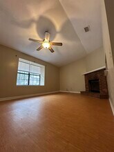 1546 Merry Oaks Ct in Tallahassee, FL - Building Photo - Building Photo